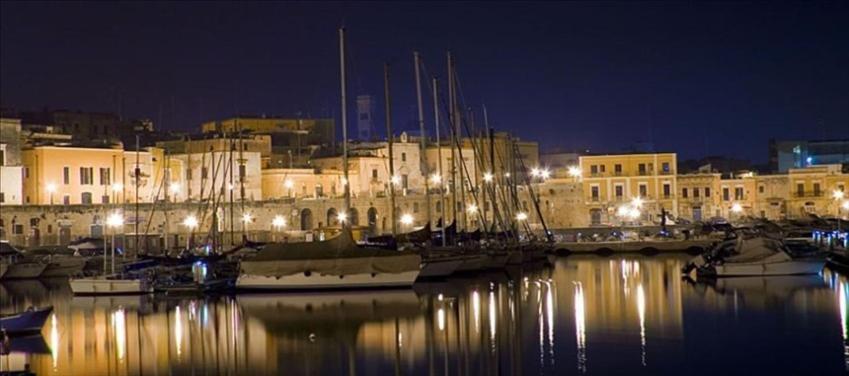 Appartamento Delizioso Bisceglie Exterior photo